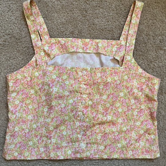 Floral 90’s Tank Top with Flower Buttons Medium - Picture 3 of 6